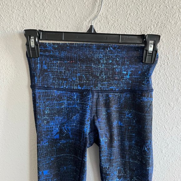 Lululemon Women's Train Time Leggings City Light Multi Black Size 2 - Picture 6 of 7